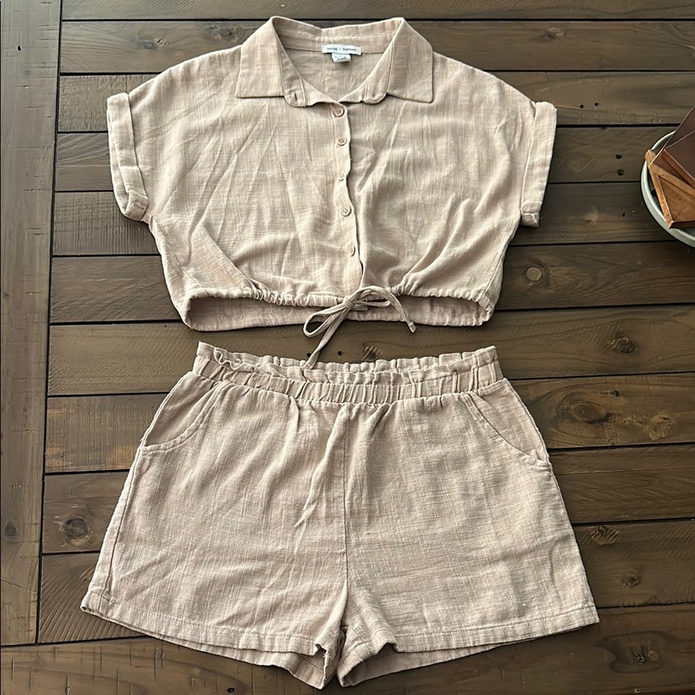 Light Tan Button-Up Crop Top and Shorts